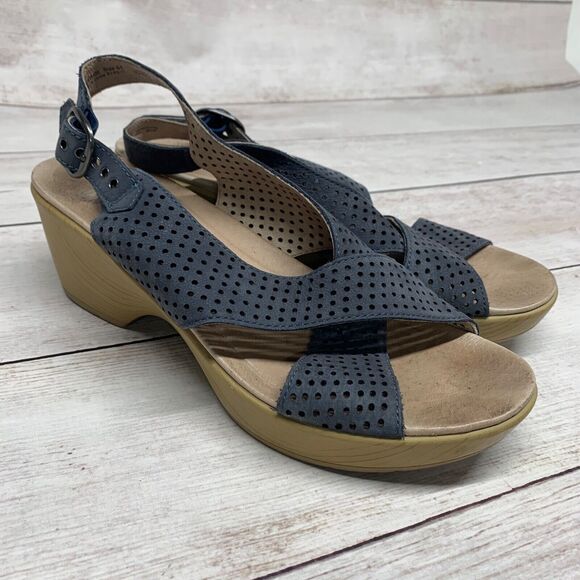 Dansko Jacinda Blue Perforated Nubuck Slingback Criss Cross Strap Sandals Sz 41 - Picture 1 of 14